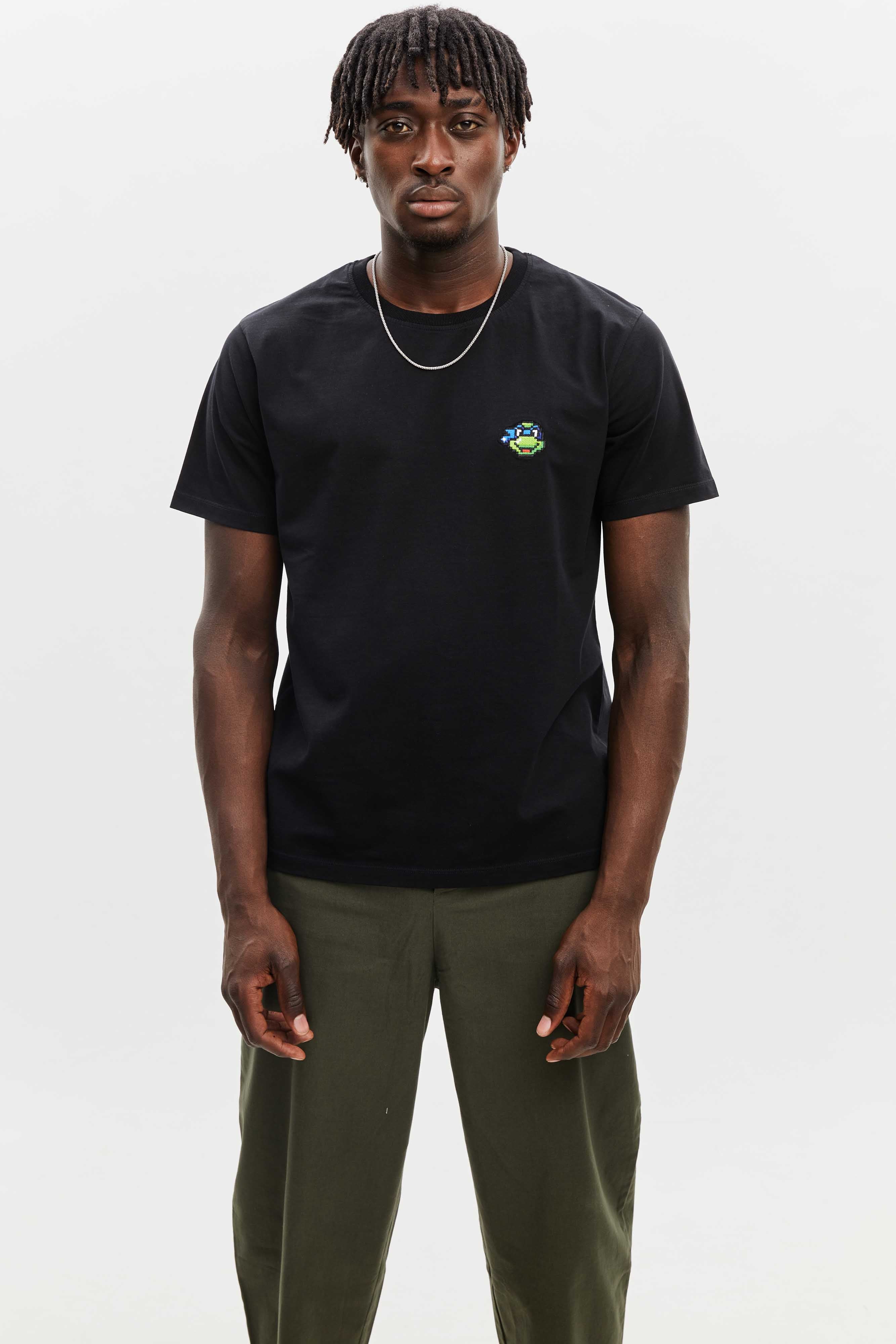 AMOMENTO TURTLE T-SHIRTS フィット長袖Tシャツ ブラック Leonardo T-shirt Black - BRICKTOWN x TMNT ™ – Bricktown World