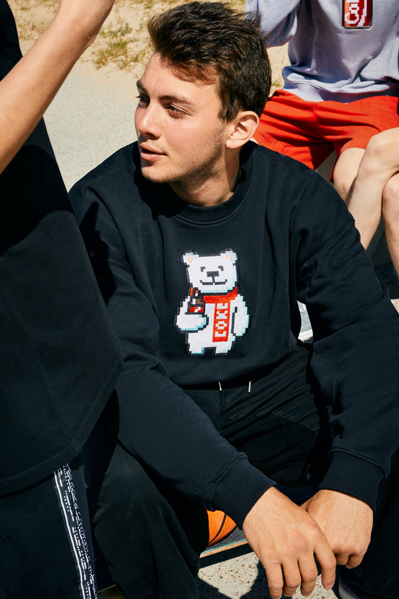 Coke Bear Sweat-shirt - BRICKTOWN X COCA-COLA ™