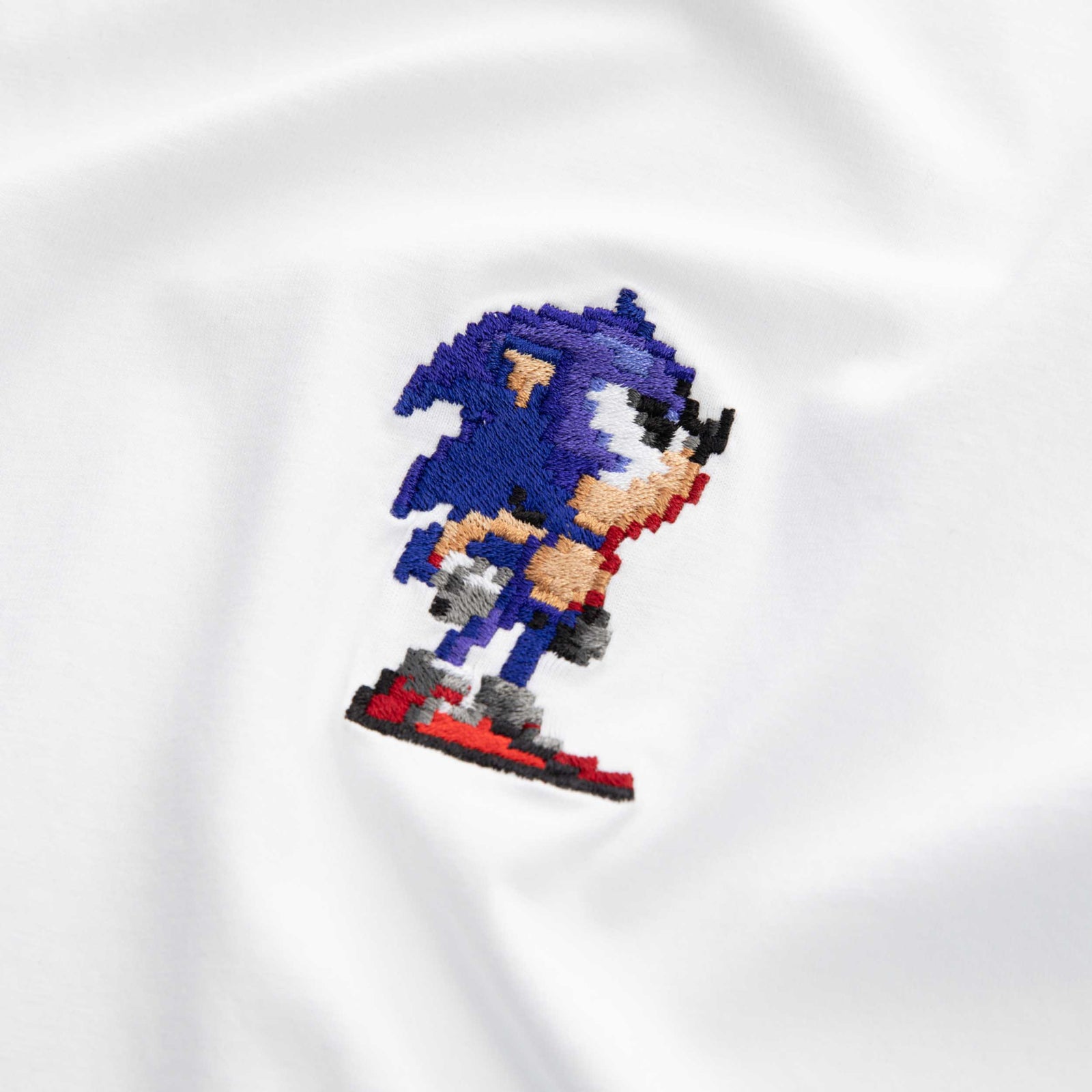 ◆XTONZ Pixel Check Applique T-Shirt/3色◆ Sonic Looking up T-shirt White - BRICKTOWN x SONIC THE
